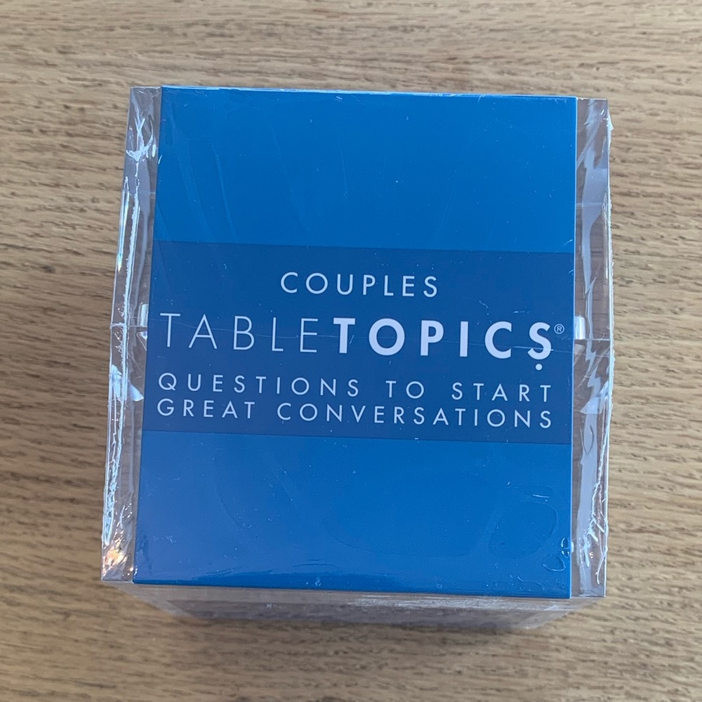 Ultra Pro Table Topics Card‎ Game Couples Version NEW